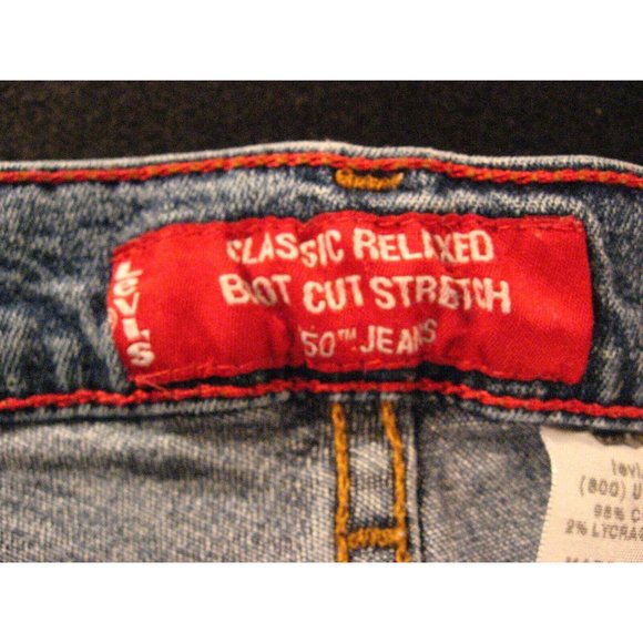 LEVIS Womans 550 CUTOFF JEAN SHORTS 8M  27 W Blue Denim Daisy Duke Stretch - Picture 7 of 12